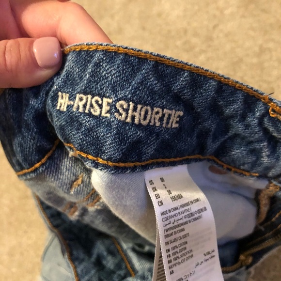 AE Hi rise shorties - Picture 3 of 3